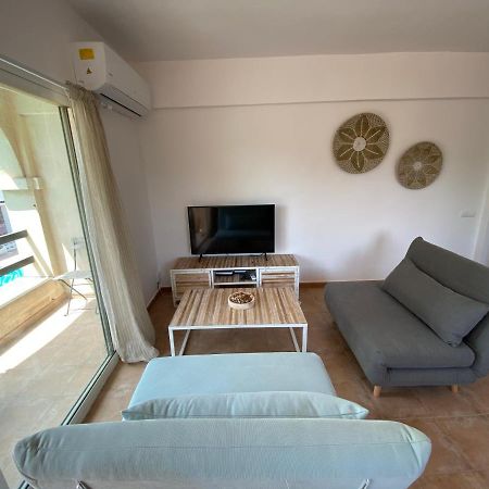 Bella Paula Apartman Es Pujols Kültér fotó