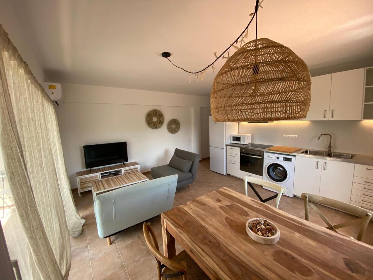 Bella Paula Apartman Es Pujols Kültér fotó