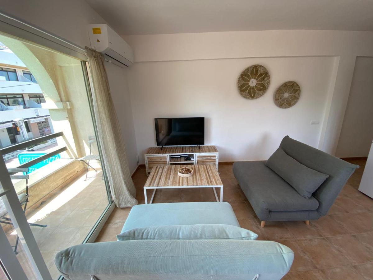 Bella Paula Apartman Es Pujols Kültér fotó